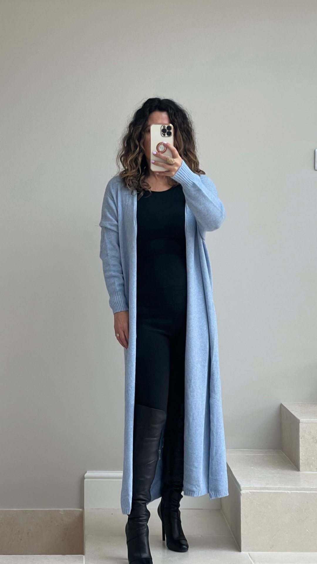 Light blue top knit cardigan