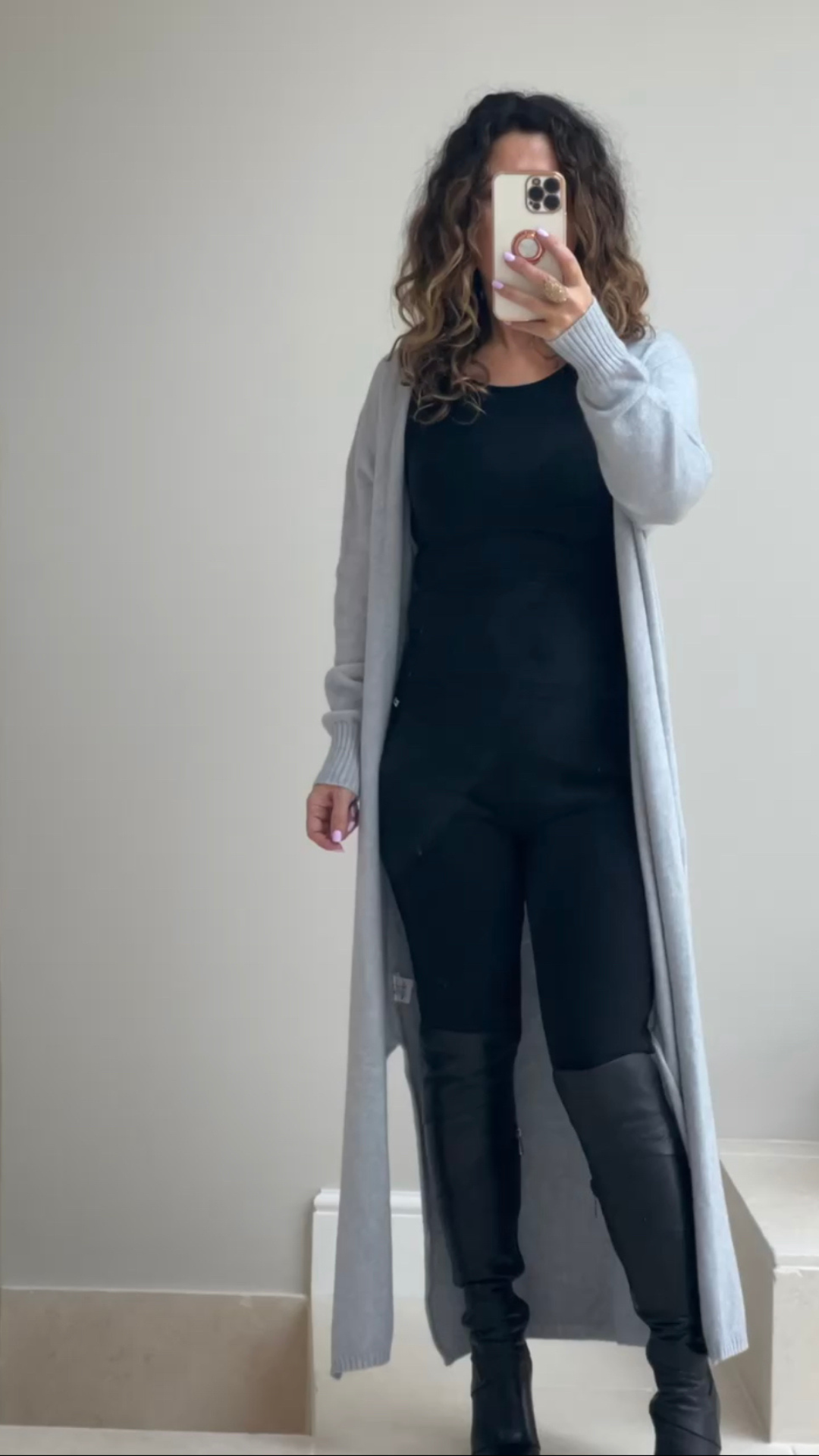 Light grey top cardigan outfit